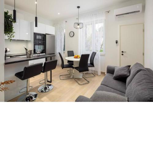 Apartman Drago 4* - 2 minutes from the town centre