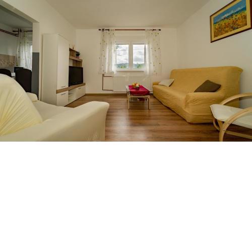 APARTMAN GRADINA