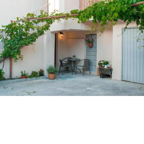Apartman Karmen