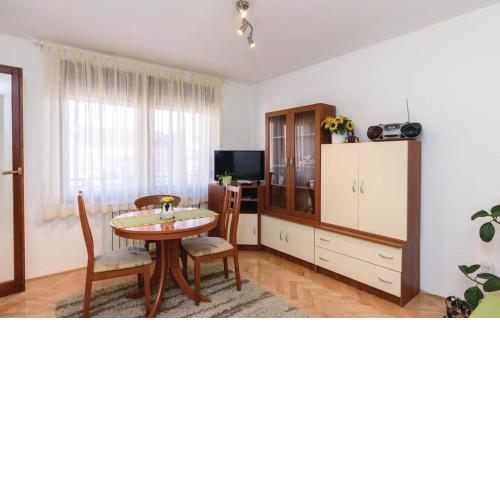 Apartman Mira