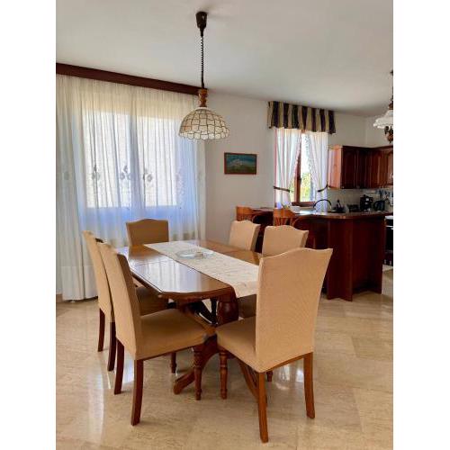 Apartman Ostrea ***