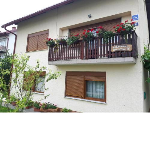 Apartman Petra & Tena