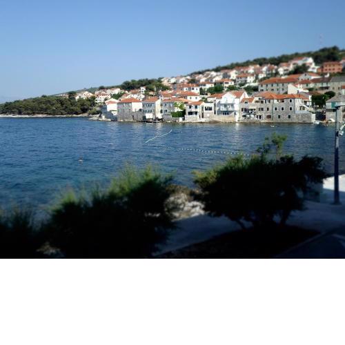 Apartman Postira Rot