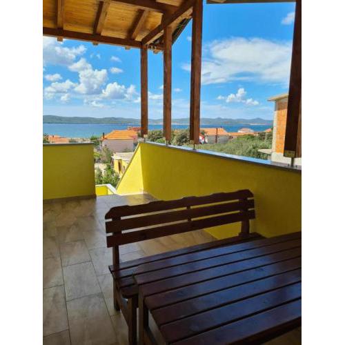 Apartman s pogledom na more 3