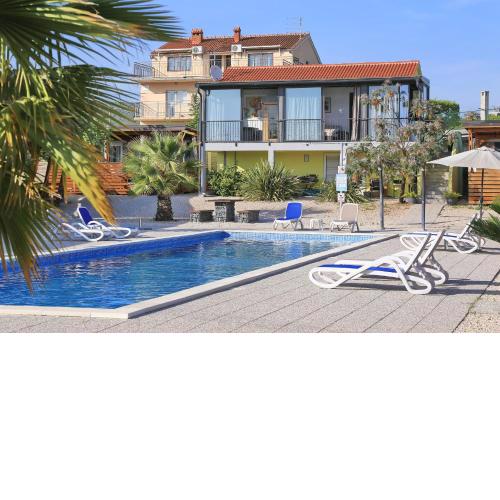Apartman "TURANJ"