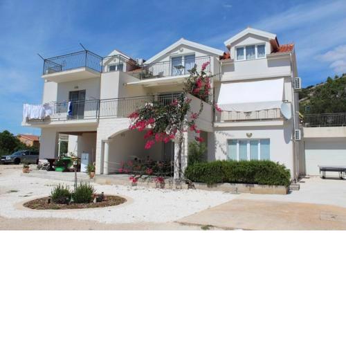 APARTMANI BELVEDERE BILO