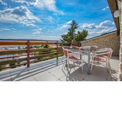 Apartmani Crikvenica 29894 - Lucica