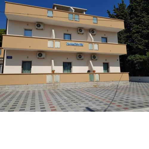 Apartmani Dobra Villa