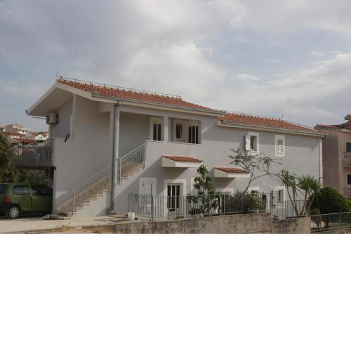 Apartmani Eni