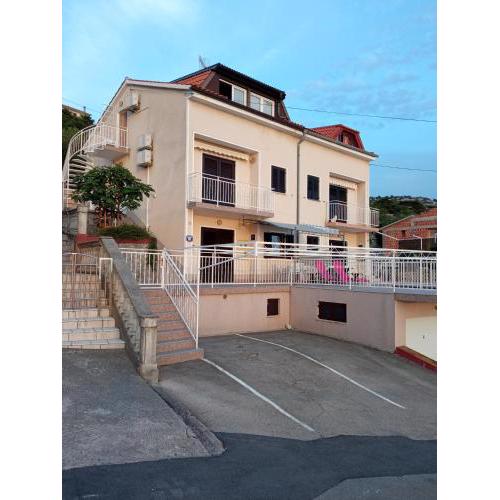 Apartmani Hotko