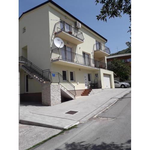 Apartmani Tomljenović