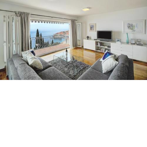 Apartment 330