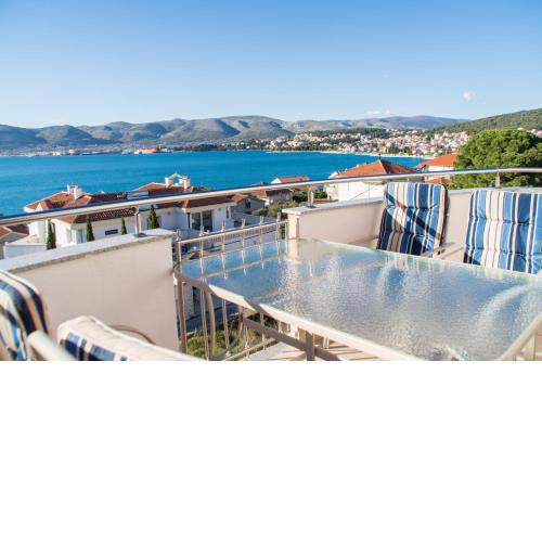 APARTMENT ABA