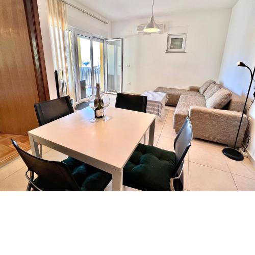 Apartment Aida