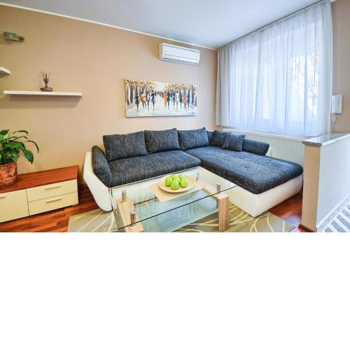 Apartment Arena