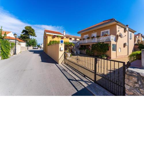Apartment Branimir