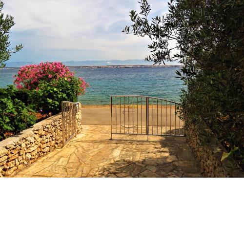 Apartment by the sea and with beautiful view, 2 bedrooms, 4 persons
