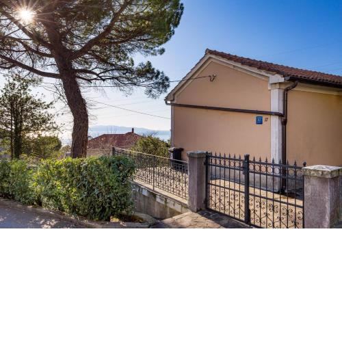 Apartment Carmen