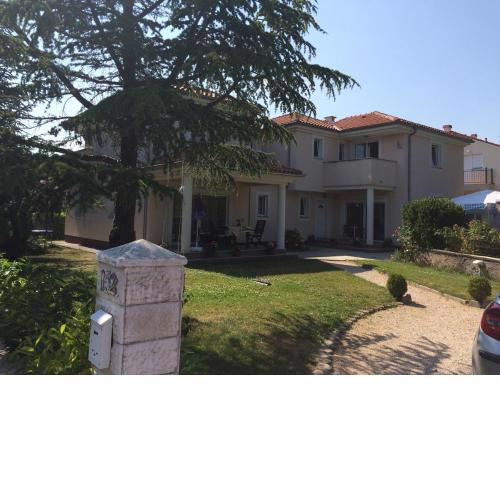 Apartment Casa Eni