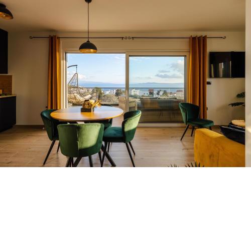 Apartment Dado