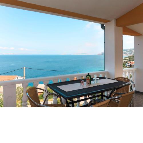 Apartment Daniel-2 by Interhome
