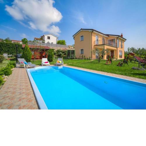 Apartment Daria with Private Pool