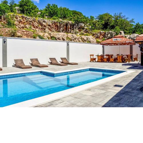 Apartment Delfin-2 by Interhome