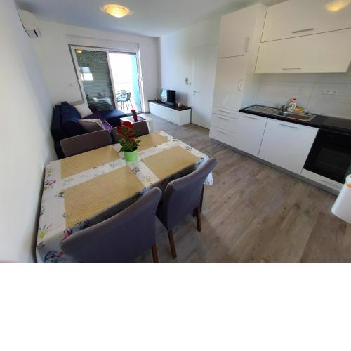 Apartment Deluxe Nin