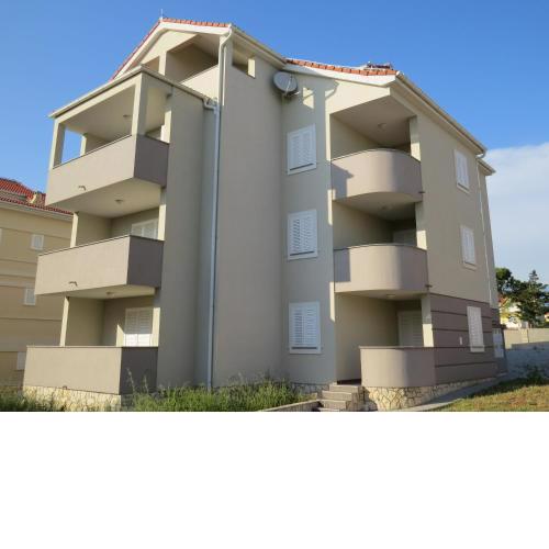 Apartment DENIS