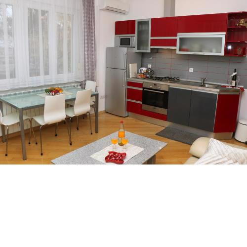 Apartment Elena 1, Zagreb City with garage