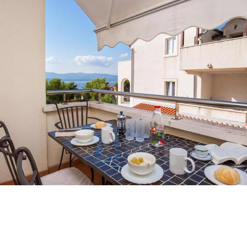 Apartment Ella Sea View
