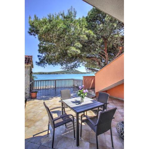 Apartment Ena 1