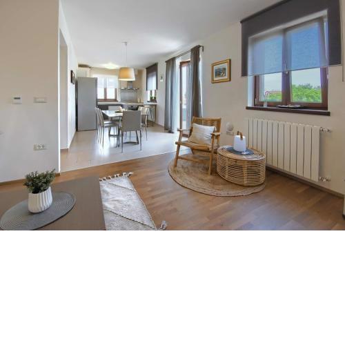 Apartment Enrico - Two Bedroom Apartment with Jacuzzi