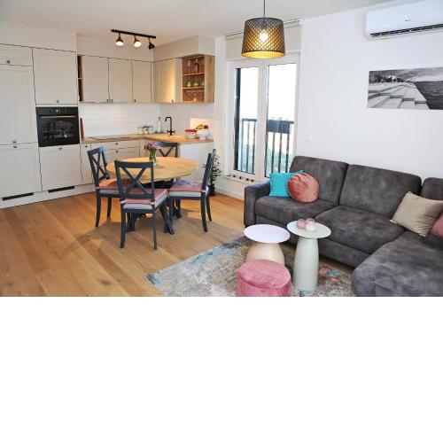 Apartment Gambi with SEA view