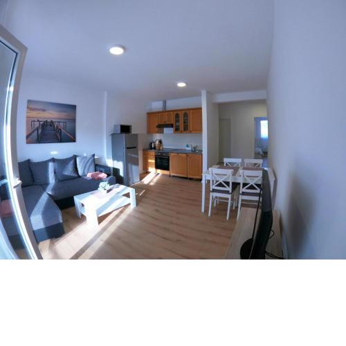 Apartment Gloria