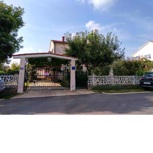 Apartment Gracijana