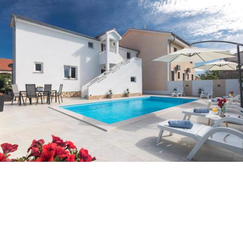 Apartment house LiJan