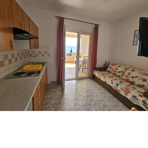 Apartment in Duce with sea view, balcony, air conditioning, W-LAN 5067-3