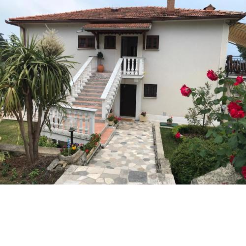 Apartment in Lovran with terrace, air conditioning, WiFi, washing machine 3735-2