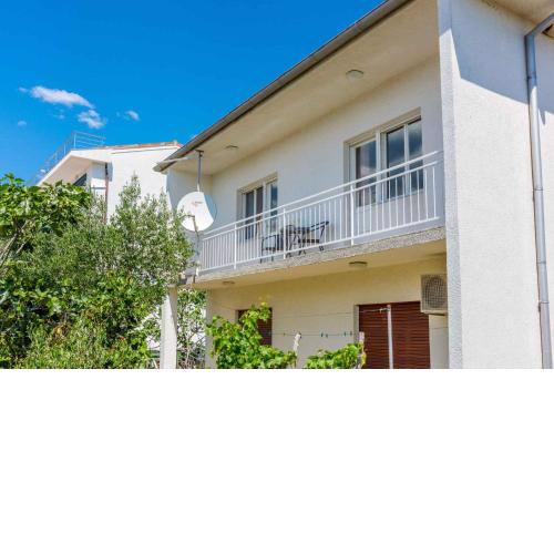 Apartment in Novi Vinodolski 39111