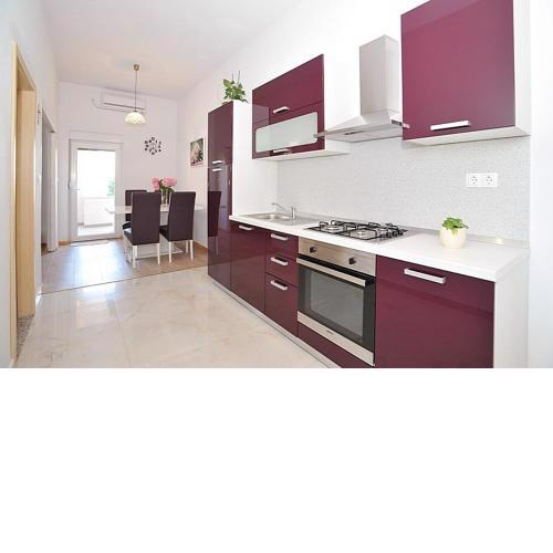 Apartment in Poljana with sea view, terrace, air conditioning, WiFi 3617-3