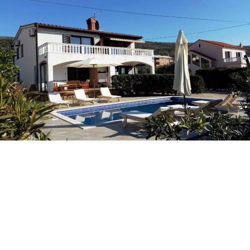 Apartment in Punat/Insel Krk 13350