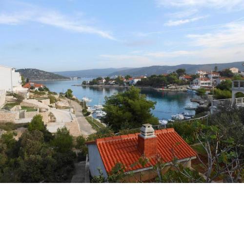 Apartment in Razanj with sea view, balcony, air conditioning, WiFi 5150-4