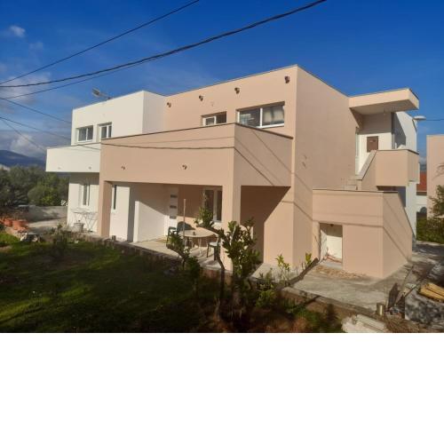 Apartment in Slatine with Terrace, Air conditioning, Wi-Fi (4789-3)