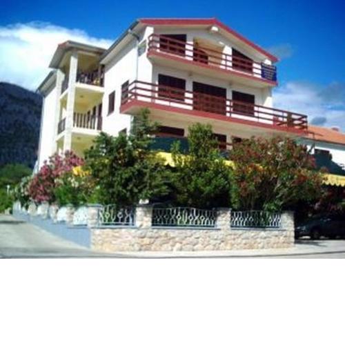 Apartment in Starigrad-Paklenica with sea view, balcony, air conditioning, WiFi 627-4