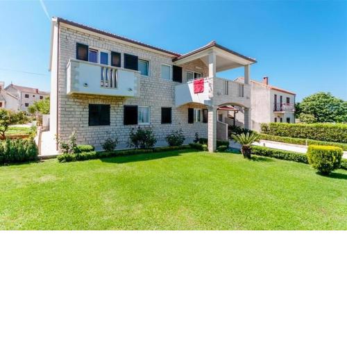 Apartment in Supetar with sea view, terrace, air conditioning, WiFi 3361-1