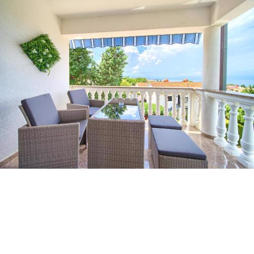 Apartment Jadran