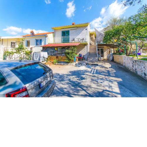 Apartment Josip