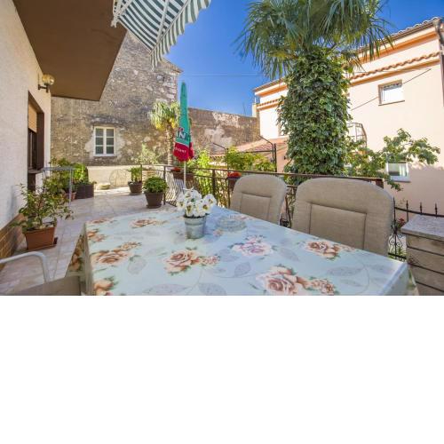 Apartment Josipa 4209