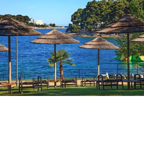 Apartment Josipa with 2 bedrooms near the sports center and the beach